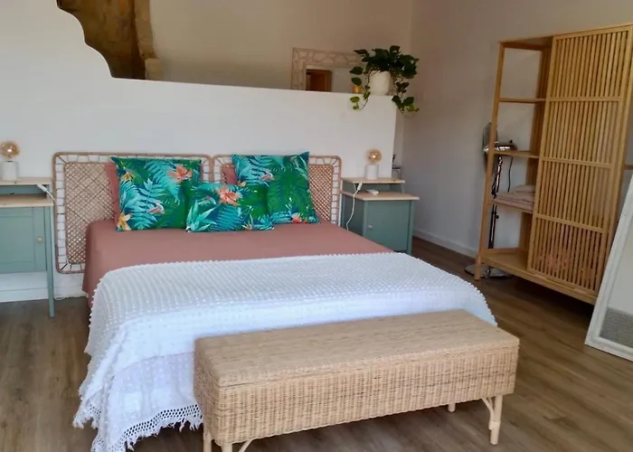 Quinta Castilho Guest house Fortes de Cima